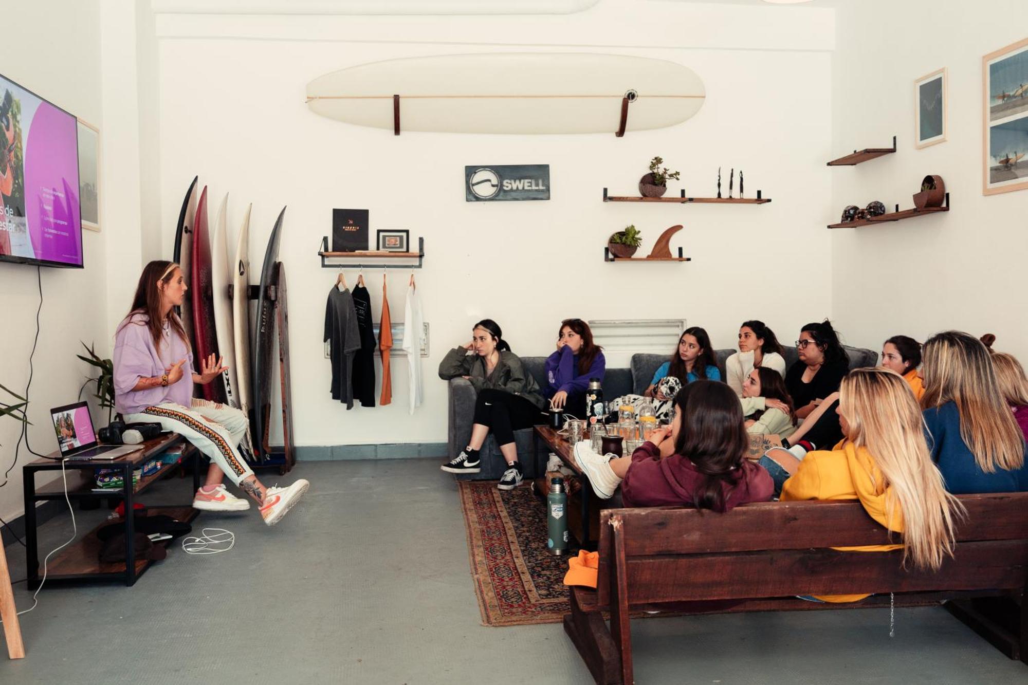 Swell Surf House Ostello Chapadmalal Esterno foto
